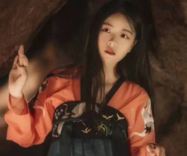 红玫瑰高端男士桑拿会所